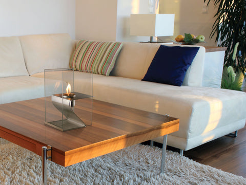 HERA: Chimenea de etanol de sobremesa en acero inoxidable y cristal templado