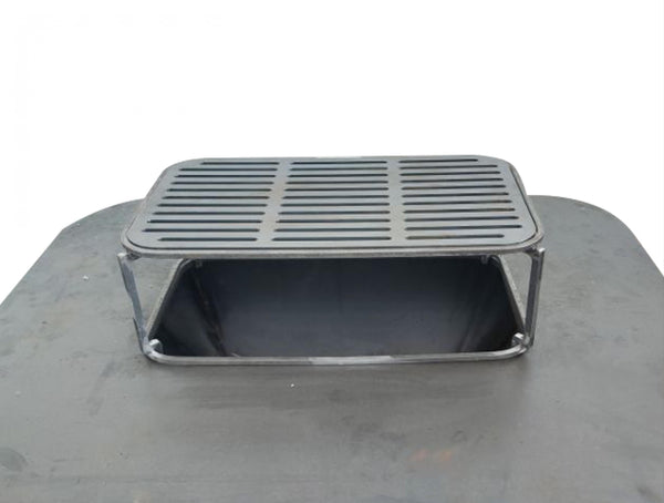 Barbacoa con mueble en acero negro con plancha y grill