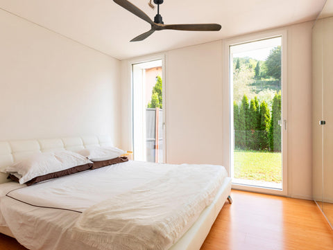 Ventilador de techo Reversible Termostato Wifi Motor DC Techos Inclinados Mando a Distancia Hypersilence Memoria FullWood 5