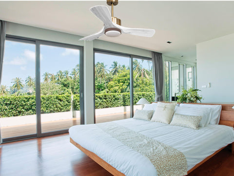 Ventilador de techo Modo Invierno/Verano Termostato Dimable Wifi Motor DC Techos Inclinados Mando a Distancia Luz tres tonos Hypersilence Memoria