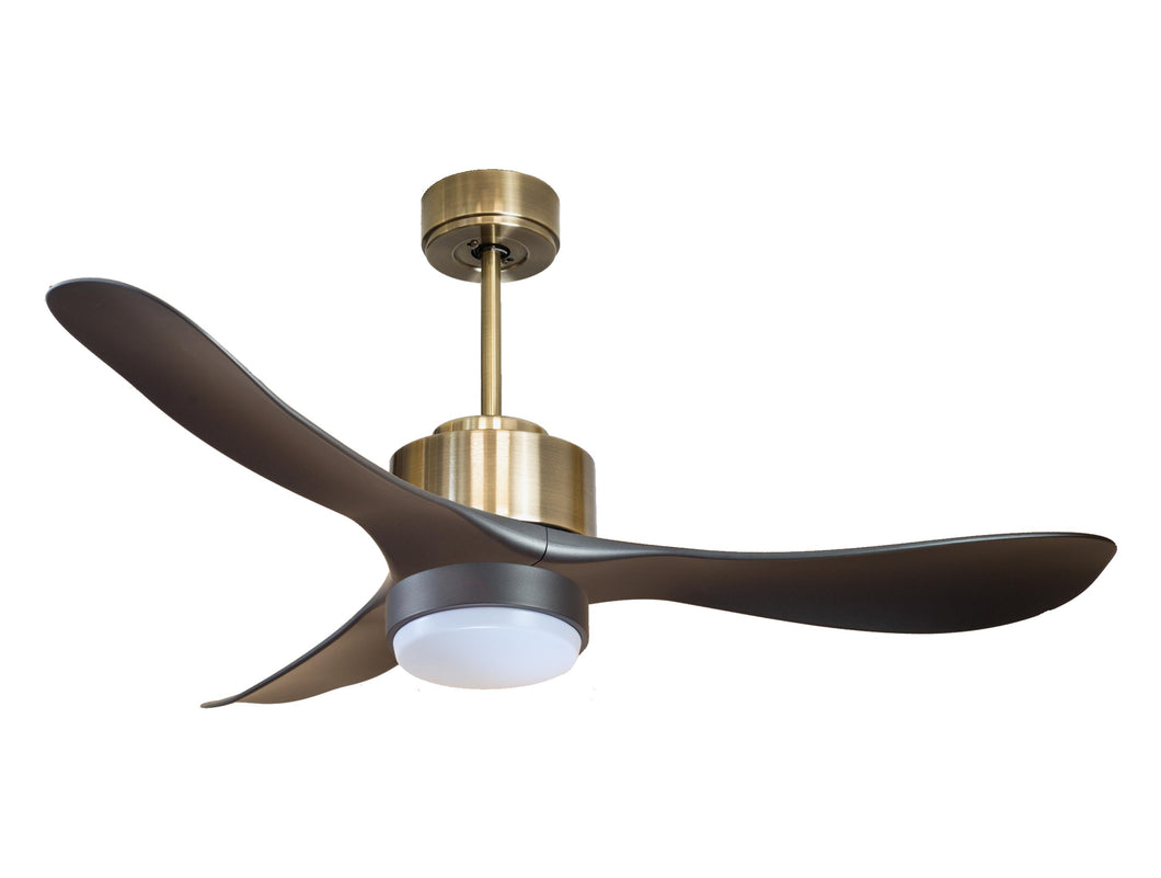 Ventilador de techo Reversible Termostato Wifi Motor DC Techos Inclinados Mando a Distancia Luz tres tonos Hypersilence Memoria