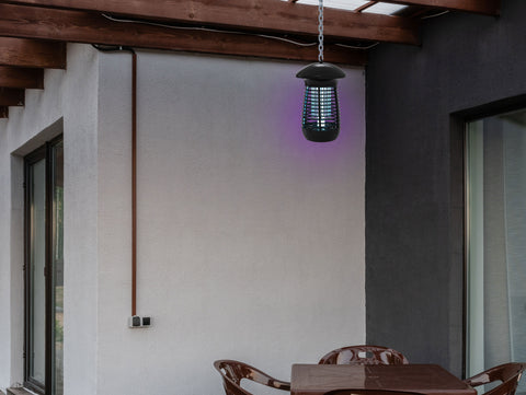 Mata insectos de sobremesa, con asa para colgar, de 11W para exteriores de 40m2_2