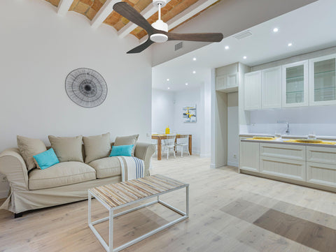 Ventilador de techo Reversible Termostato Wifi Motor DC Techos Inclinados Mando a Distancia Hypersilence Memoria 7