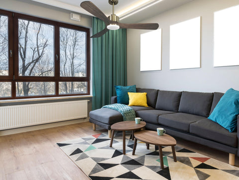 Ventilador de techo Reversible Termostato Dimable Wifi Motor DC Techos Inclinados Mando a Distancia Luz tres tonos Hypersilence Memoria 6