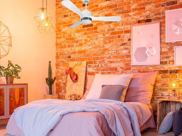 Ventilador de techo Modo Invierno/Verano Termostato Dimable Wifi Motor DC Techos Inclinados Mando a Distancia Luz tres tonos Hypersilence Memoria