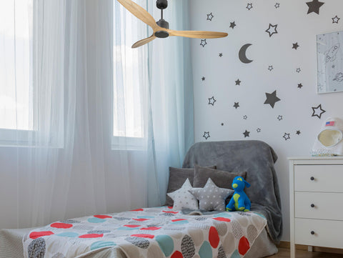 Ventilador de techo Reversible Termostato Wifi Motor DC Techos Inclinados Mando a Distancia Hypersilence Memoria 5