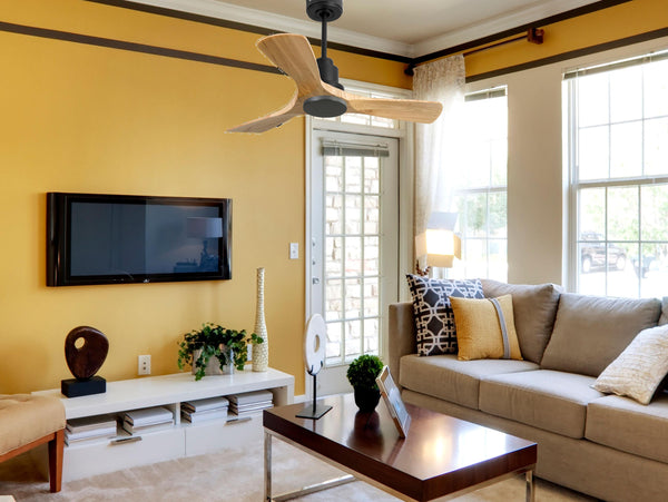 Ventilador de techo Reversible Termostato Wifi Motor DC Techos Inclinados Mando a Distancia Hypersilence Memoria 4