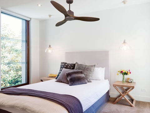 Ventilador de techo Reversible Termostato Wifi Motor DC Techos Inclinados Mando a Distancia Hypersilence Memoria 4