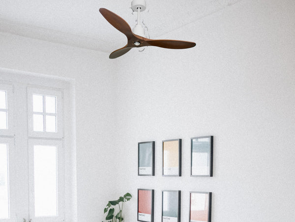 Ventilador de techo Reversible Termostato Dimable Wifi Motor DC Techos Inclinados Mando a Distancia Luz tres tonos Hypersilence Memoria 2