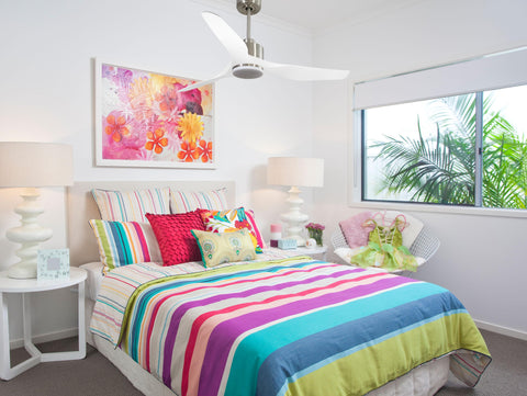 Ventilador de techo Reversible Termostato Dimable Wifi Motor DC Techos Inclinados Mando a Distancia Luz tres tonos Adaptador 2/3 Aspas Hypersilence Memoria 6