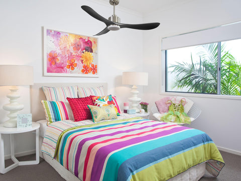 Ventilador de techo Reversible Termostato Dimable Wifi Motor DC Techos Inclinados Mando a Distancia Luz tres tonos Hypersilence Memoria 4