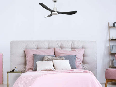 Ventilador de techo Reversible Termostato Dimable Wifi Motor DC Techos Inclinados Mando a Distancia Luz tres tonos Hypersilence Memoria 7