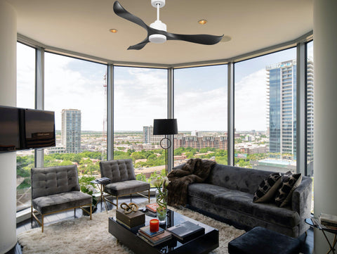 Ventilador de techo Reversible Termostato Dimable Wifi Motor DC Techos Inclinados Mando a Distancia Luz tres tonos Adaptador 2/3 Aspas Hypersilence Memoria 5