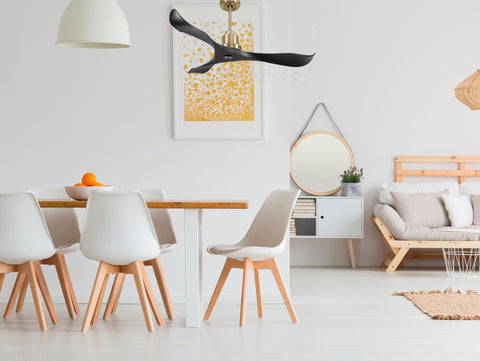 Ventilador de techo Reversible Termostato Dimable Wifi Motor DC Techos Inclinados Mando a Distancia Luz tres tonos Adaptador 2/3 Aspas Hypersilence Memoria 2