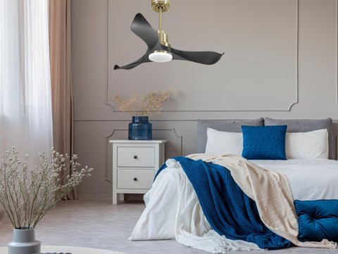 Ventilador de techo Reversible Termostato Dimable Wifi Motor DC Techos Inclinados Mando a Distancia Luz tres tonos Adaptador 2/3 Aspas Hypersilence Memoria 6