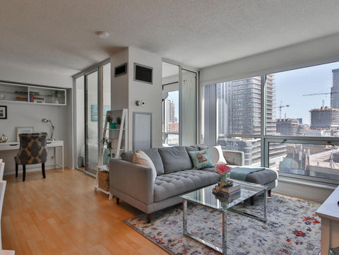 Ventilador de techo Reversible Termostato Dimable Wifi Motor DC Techos Inclinados Mando a Distancia Luz tres tonos Adaptador 2/3 Aspas Hypersilence Memoria 2