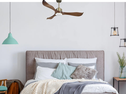 Ventilador de techo Reversible Termostato Dimable Wifi Motor DC Techos Inclinados Mando a Distancia Luz tres tonos Adaptador 2/3 Aspas Hypersilence Memoria 6